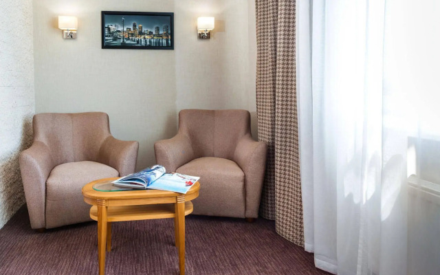 Zagrava Hotel