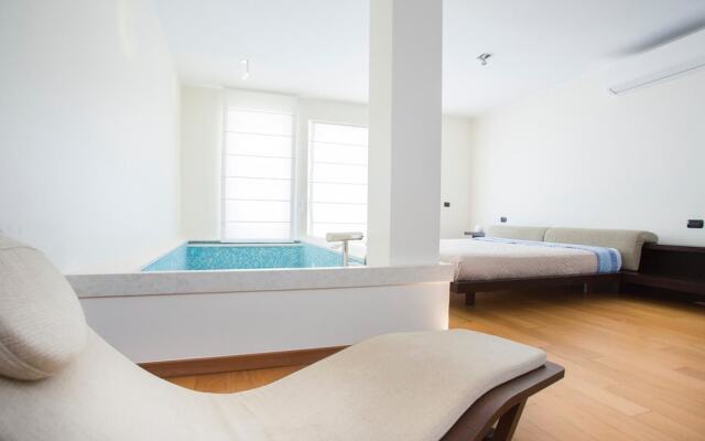 Villa Thidis
