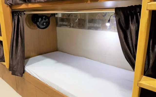Hexa Super Dorm