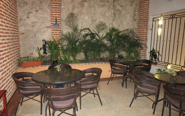 Hotel Portal de San Diego by HMC