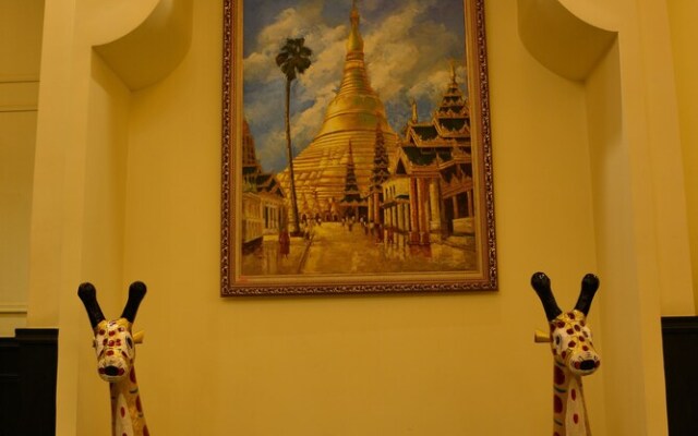 Royal Holiday Hotel