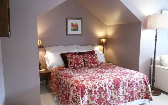 Brock Hollow Bed & Breakfast