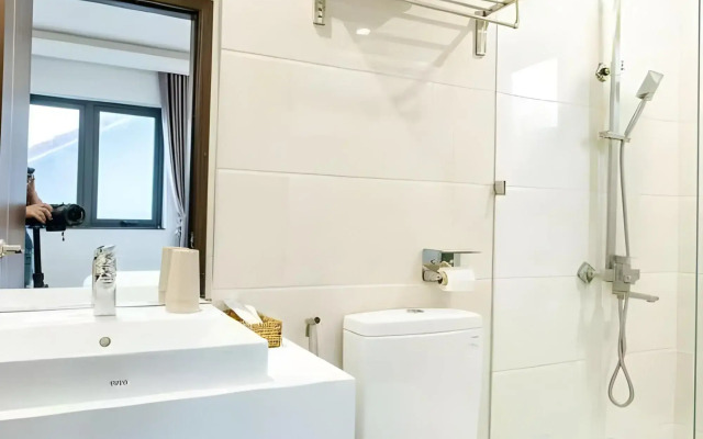 SWEDEN Hotel and Apartment