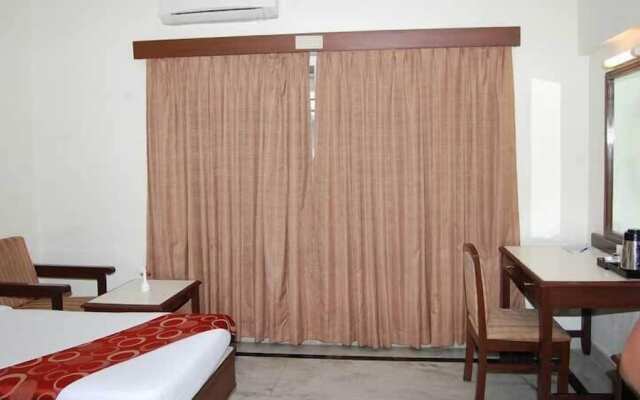 Hotel Thulashi Park