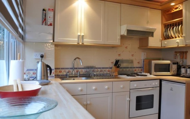 Freshwater Bay Hol Vge 215