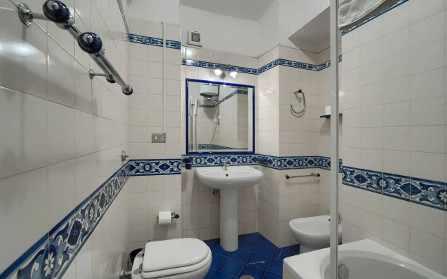 Rome Unique Spanish Steps Apartments