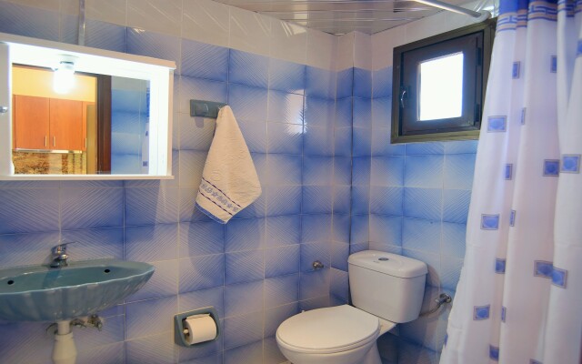 Toulas Apartments