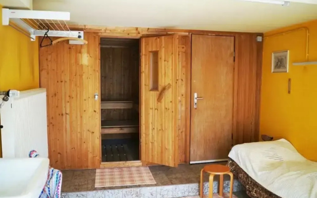 Lovely Apartment in Kirn