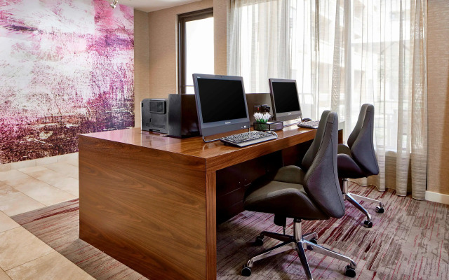 Sonesta Select Raleigh Durham Airport Morrisville Hotel