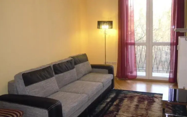 Apartament Przyjazny Iwicka