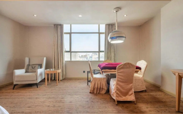 Vienna Hotel Dongguan Changping Avenue