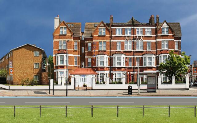 Clapham South Belvedere Hotel