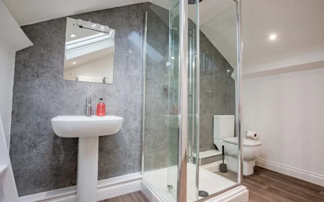 Host Stay Park Street Abode