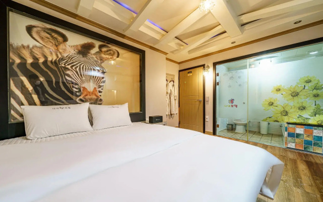 Jinju Nabi Self Check-in Motel