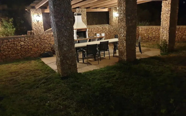 Delightful Spacious 2 bed Apartment in Nerja