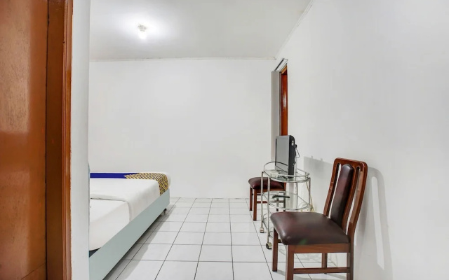 SPOT ON 91117 Sriwijaya Residence Syariah – Guest Rooms – Bandung