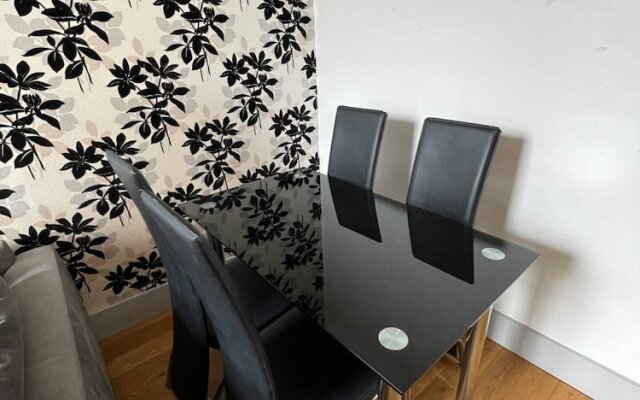 Stylish 1BD Flat - 1 Min From Bethnal Green