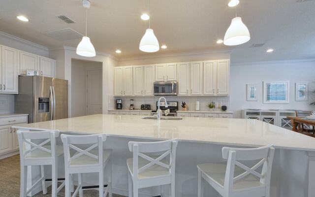 Sonoma- 7 Bedroom Pool Home- 1852SN