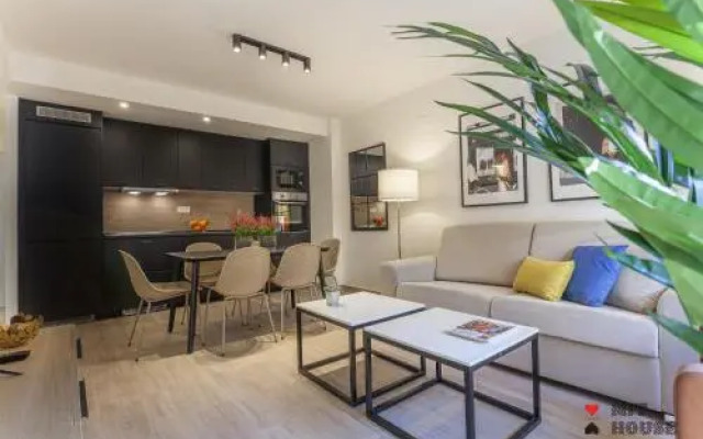 Mit House Antonio Lopez En Madrid