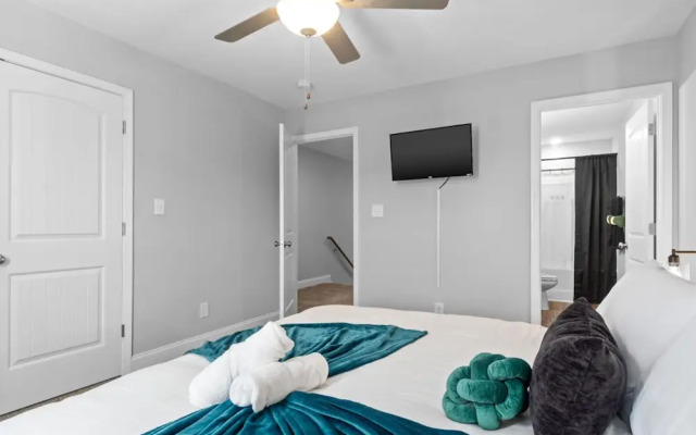 Modern Comforts in Clarksville