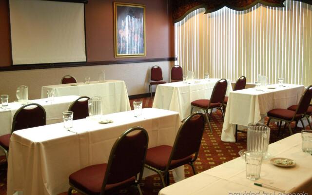 Holiday Inn Express & Suites Lakeland South by IHG