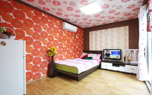 Yeongdeok Seapark Pension