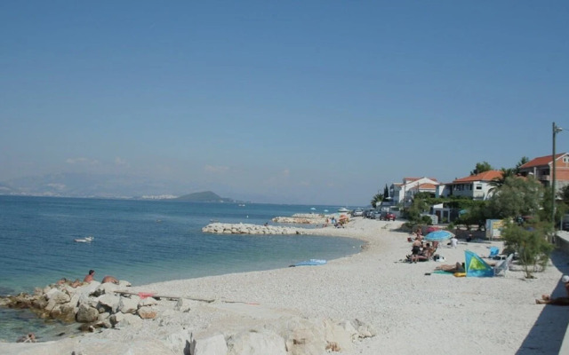 Andja - 5 m From the Beach - A1