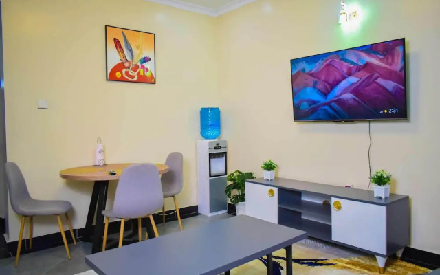 Lux Suites Fancy Getaway Apartments