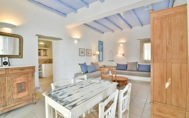 Golden Beach Studios & Suites