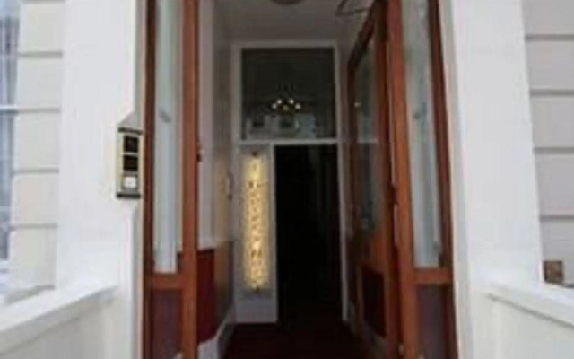 St George Hotel