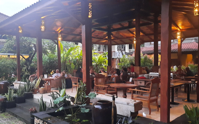 Puri Bambu Hotel