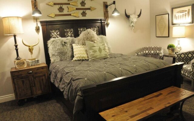 Two Hearts Inn