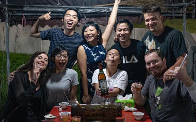 World Inn - Hostel