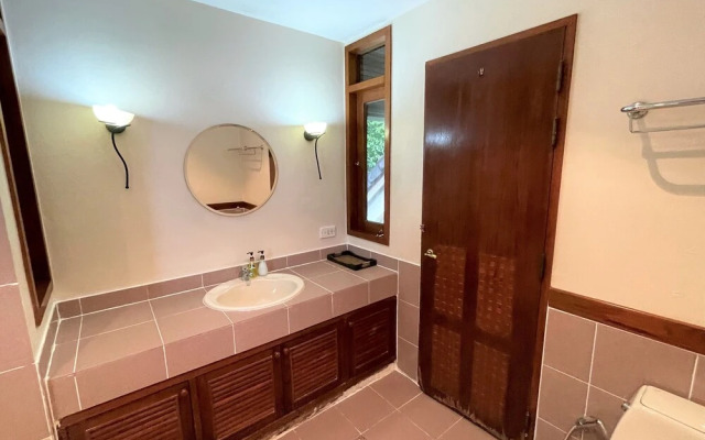 Sea view private pool villa in Patong