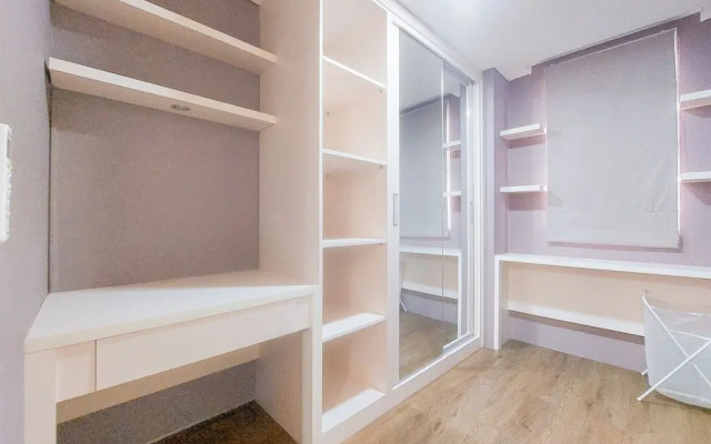 Good And Comfy 1Br Apartment At Tuscany Residence