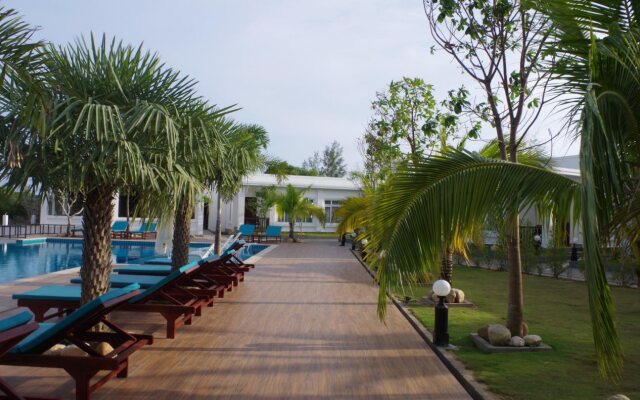 Mangrove River Resort