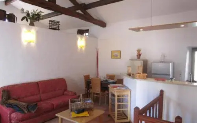 Gite Piazza Alla Pietra- Ota