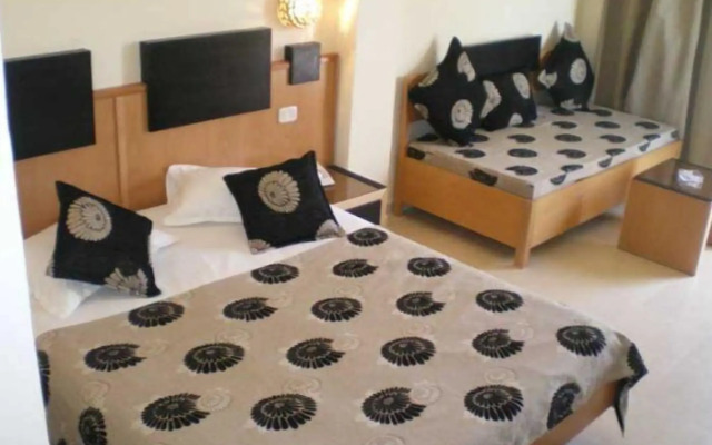 Hotel Les Palmiers Beach Holiday Village