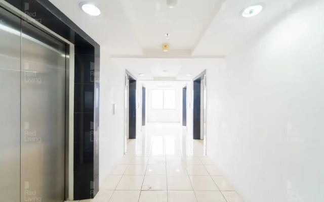 RedLiving Apartemen Bassura City - Gracefull Rooms Tower Dahlia