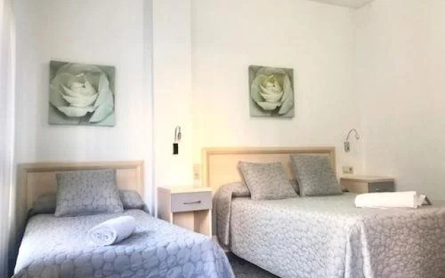 Hostal Badalona