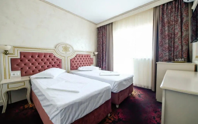 Hotel Belona