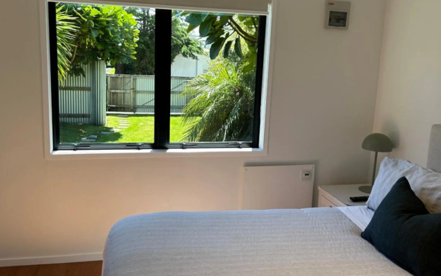 Evolve Bach (Adults Only)