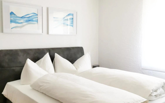 The Seefeld Retreat - Central Family Friendly Apartments - Mountain Views