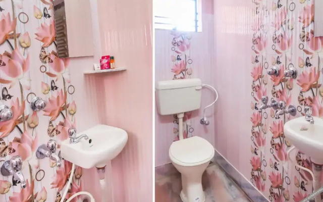 Hotel Moonlight by OYO Rooms