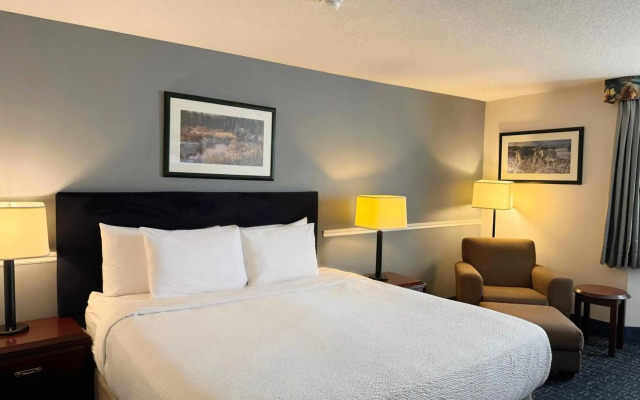 Divya Sutra Plaza and Conference Centre Calgary Airport