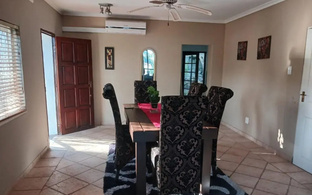 Cozy Margate Retreat Family Home With 2 Bedrooms