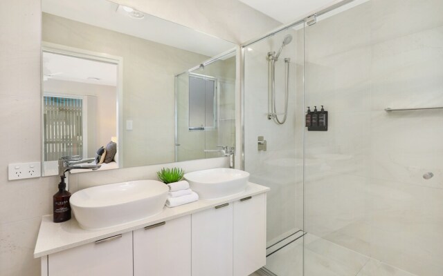 Allura Coolum Beach