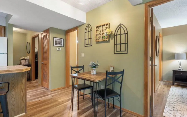 The Circle Retreat 7