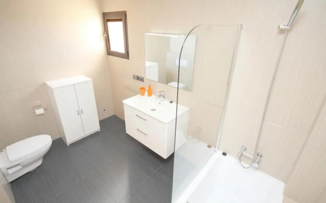 Villa Poligono 18 Parcela 369 Holiday hou No.1