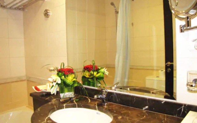 Paragon Hotel